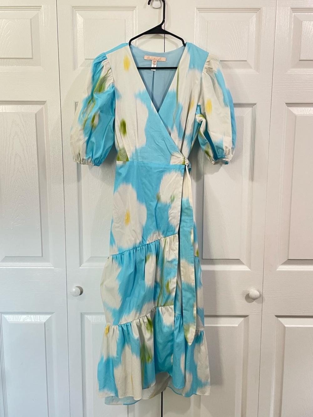 HUTCH | Anthropologie Floral Puff Sleeve Wrap Dress Size MP